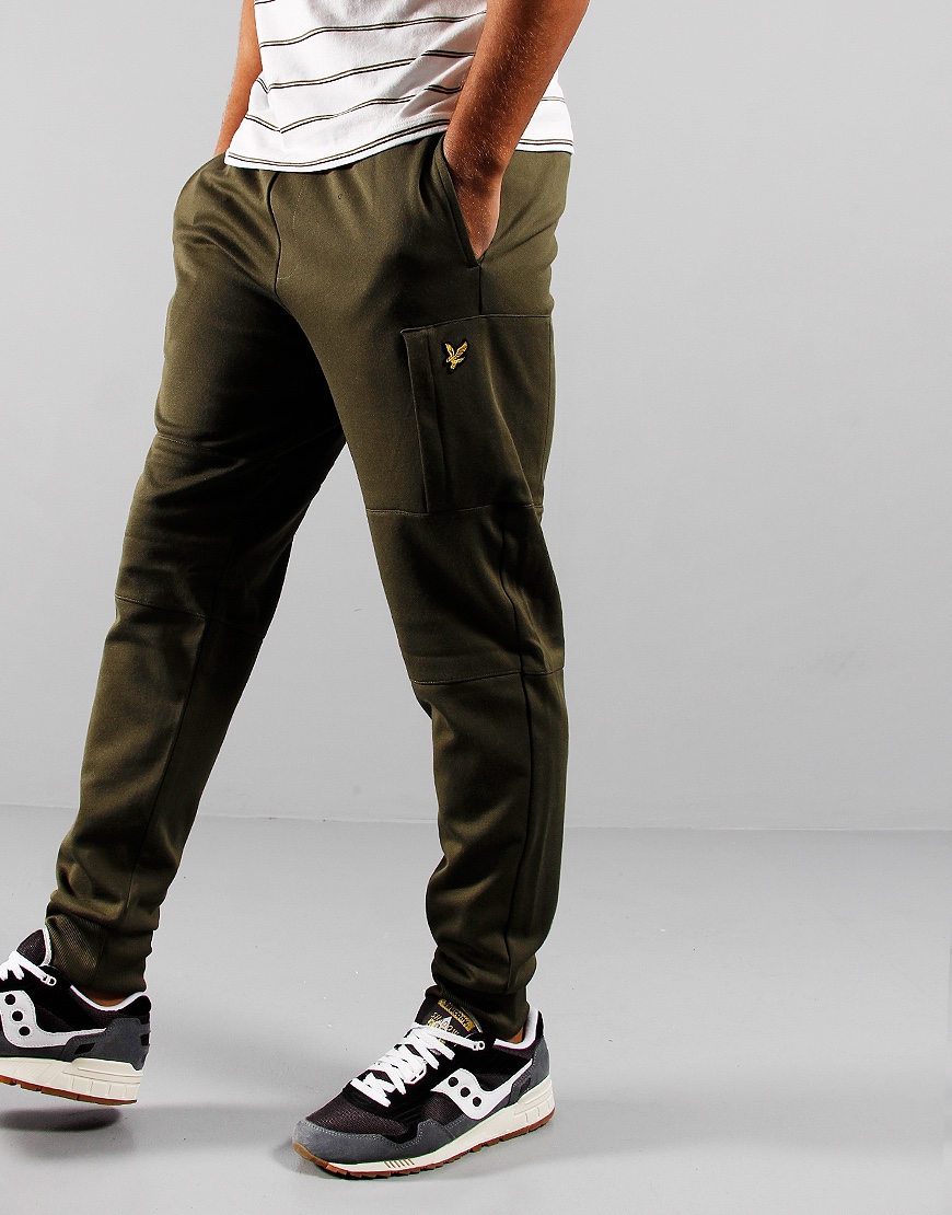 lyle and scott jogger shorts