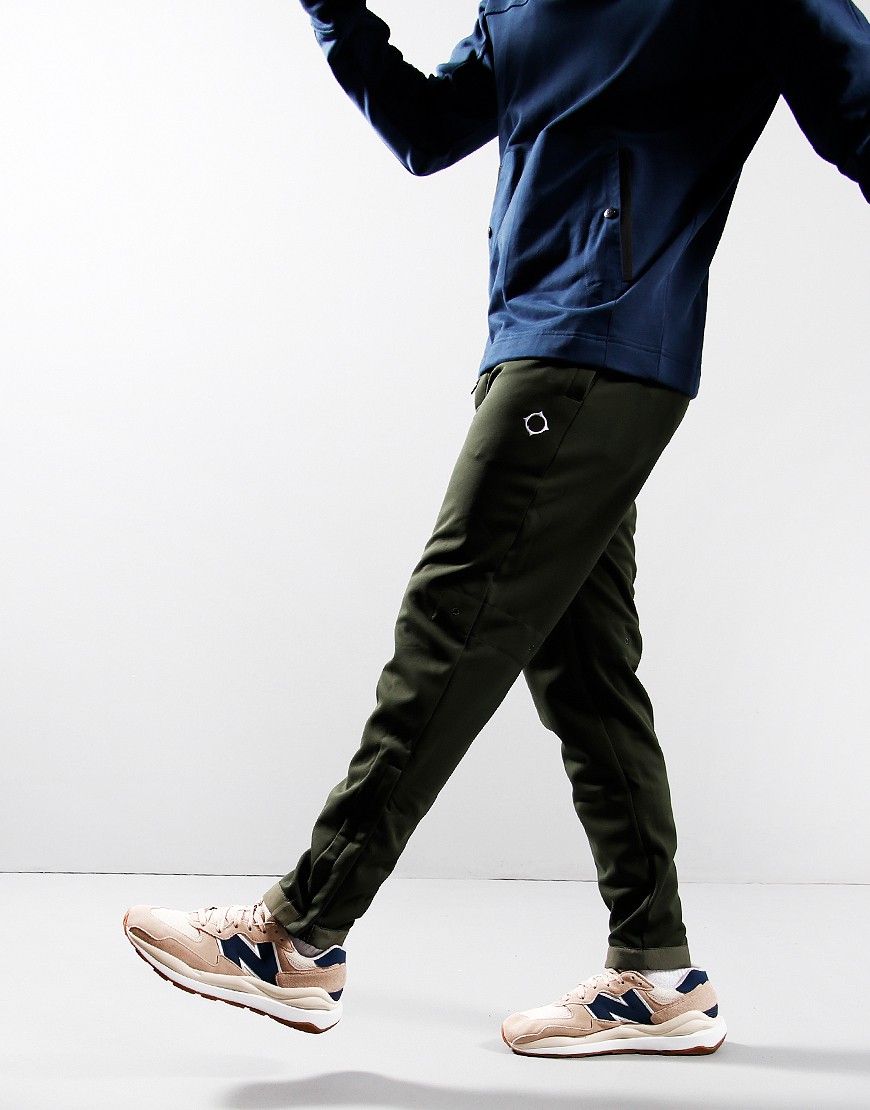 Ma strum joggers sale new arrivals