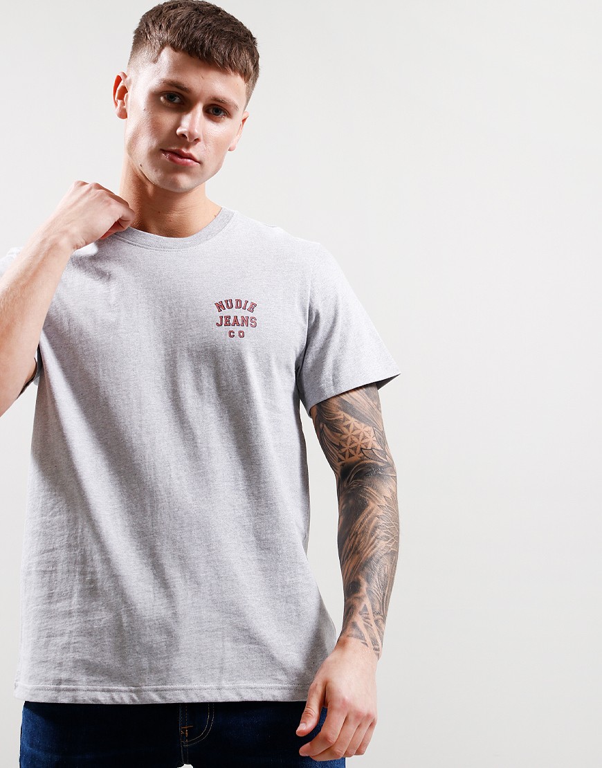 Nudie jeans t shirt store