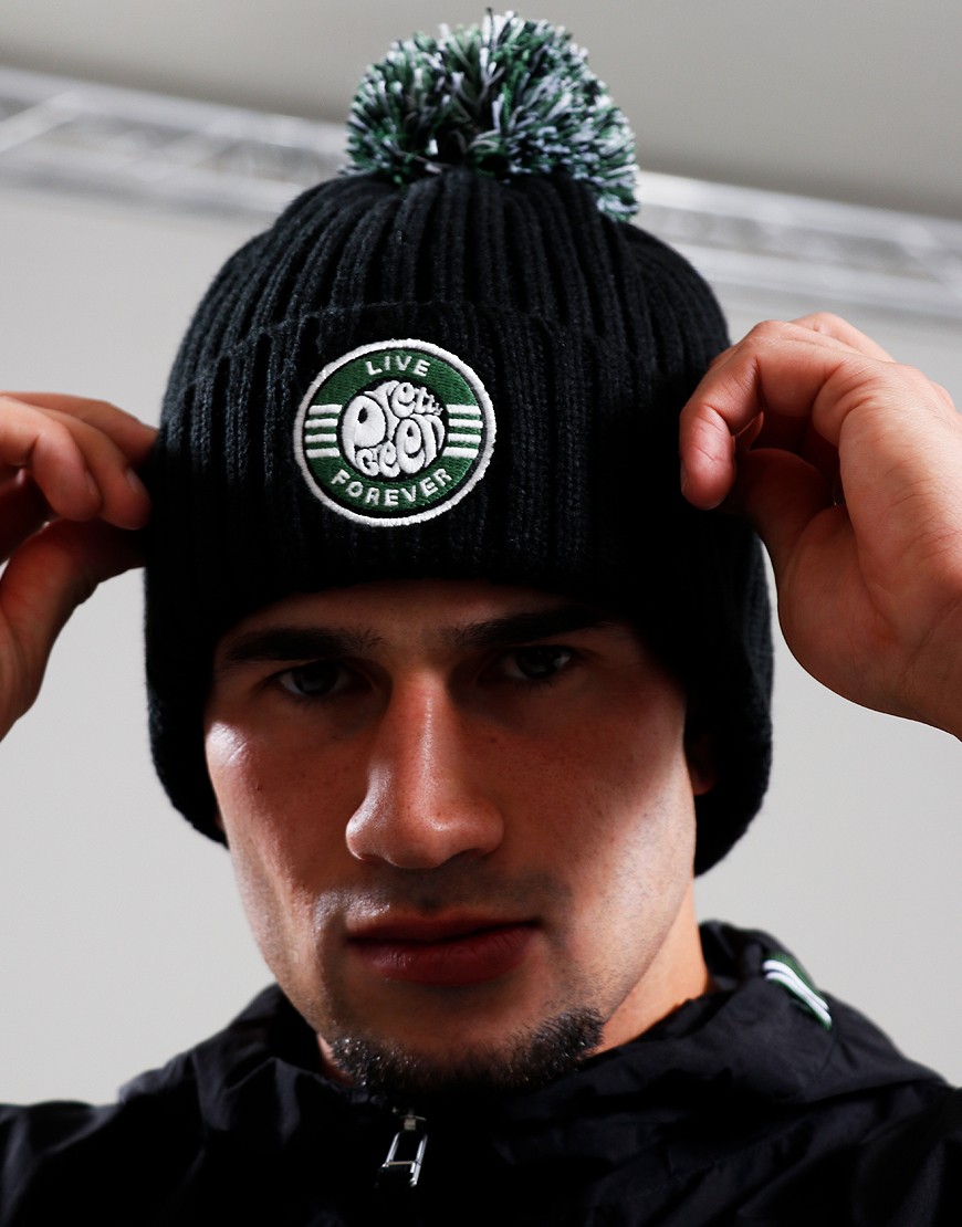 Pretty green wooly hat on sale